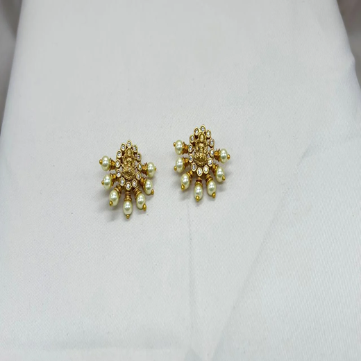 Gold Kanti Short Necklace - Image 3