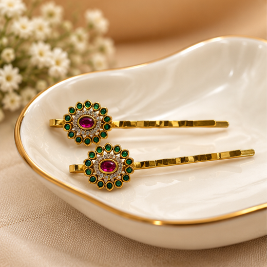 Victorian finishing With Small Green Stones Hair Clip - Image 3