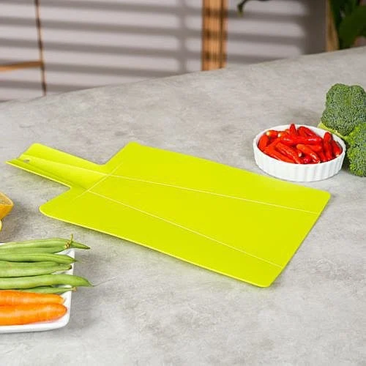 Practical Foldable Non-Slip Cutting Board - Image 4