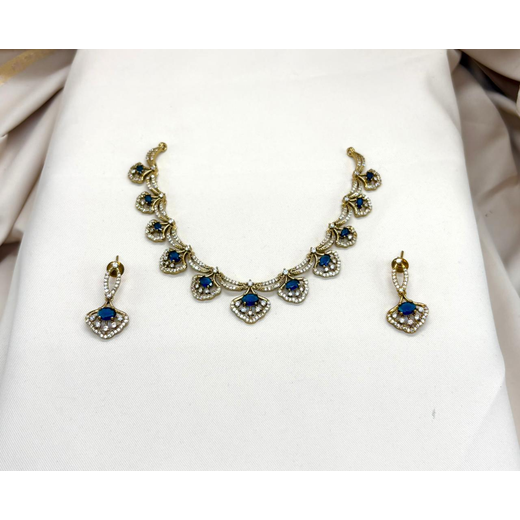 Victorian Blue-Stone Short Necklace