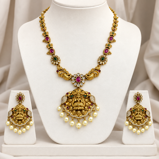 Gold Short Necklace - Image 3