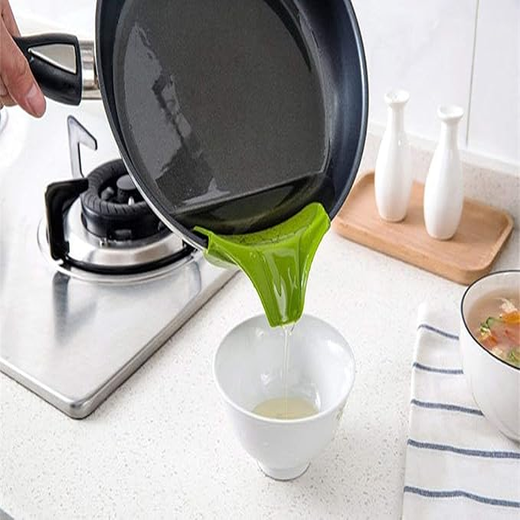 Silicone Anti-Spill Pans Funnel - Image 3