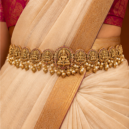 Matte Finishing Lord Lakshmi Designed With Golden Balls And Peacock Finish Chain Vaddanam - Image 4
