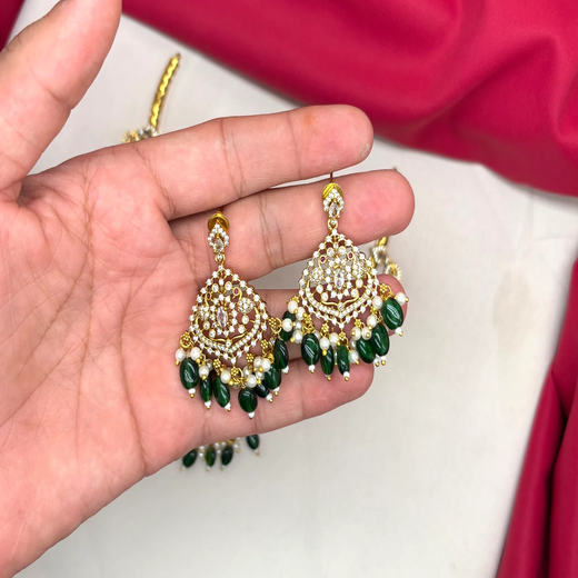Matte finishing mango design with Green drop Beads (Kanti) Necklace - Image 2