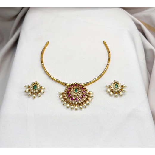 Gold Kanti Necklace