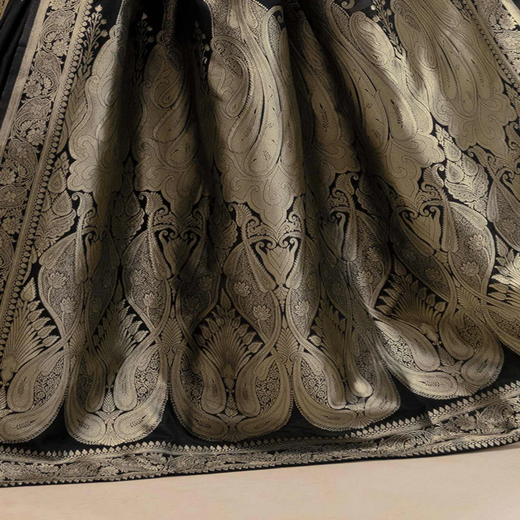Black Silk Woven Banarasi Saree - Image 3