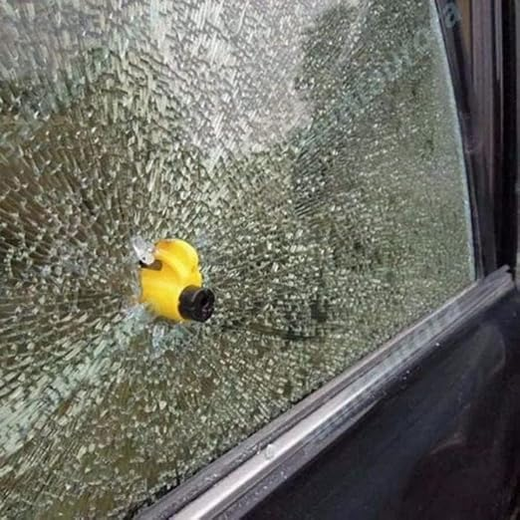 Window Glass Breaker Seat Belt Cutter - Image 3