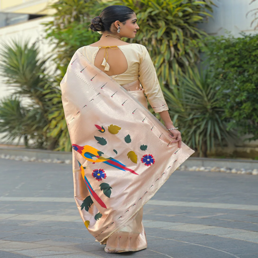 Cream Silk Woven Paithani Saree - Image 4