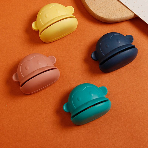 Cartoon Shaped Knife Sharpener (Pack of 3) - Image 3