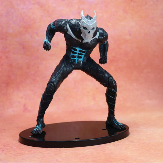 Kaiju No. 8 combat pose - Image 4
