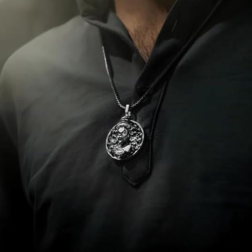 Hanuman Pendant With Chain - Image 3