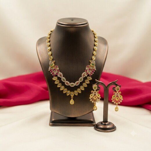 Matte finishing peacock design multi stones Short Necklace