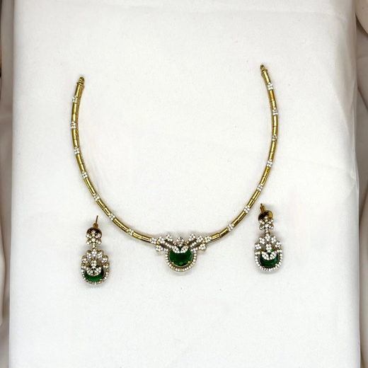 Mehndi finishing short Green stone Necklace