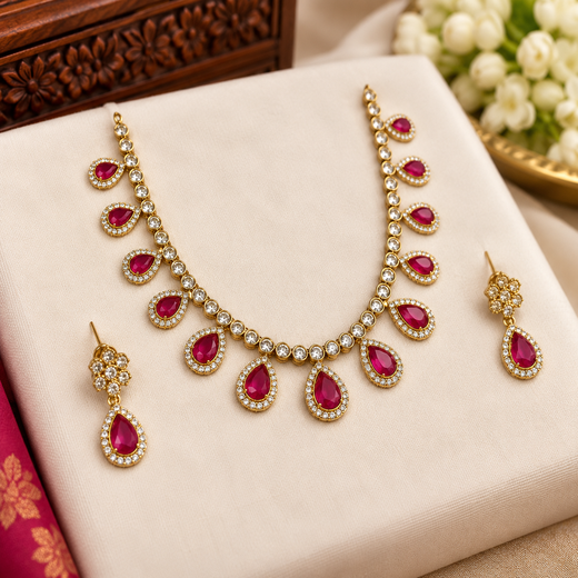 Mehndi finishing Red-Stones Short Necklace - Image 3