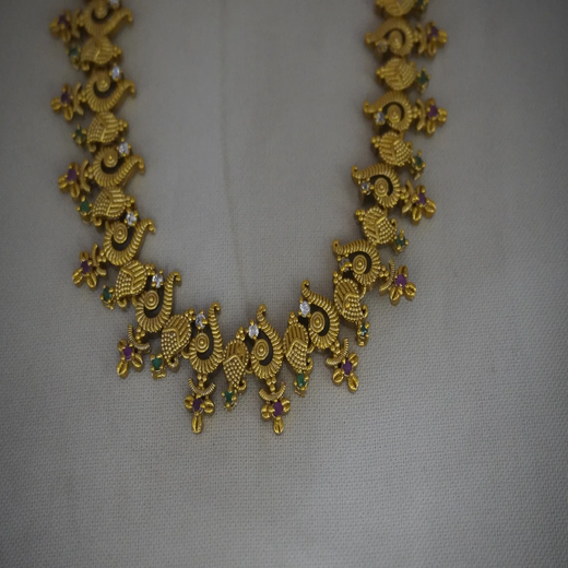 Short Gold Necklace - Image 2