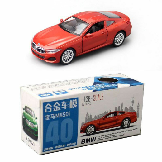 Officially Licensed BMW M850i 1:35 Scale Die Cast Sports Coupe Model - Image 4