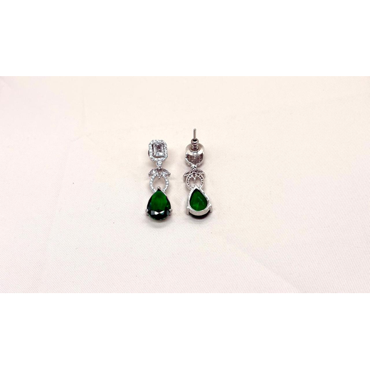 Silver AD Green Stones Short Necklace - Image 3