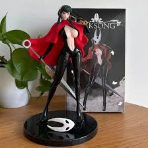 Yor forger Hornet Figure - Image 4