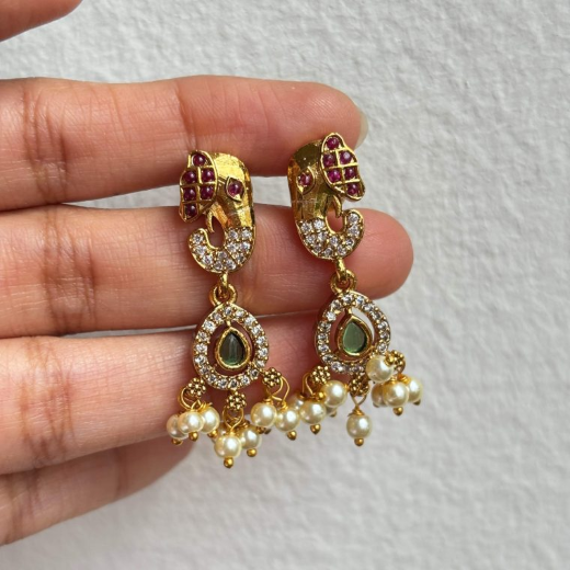 Antique Elephant Necklace - Image 2
