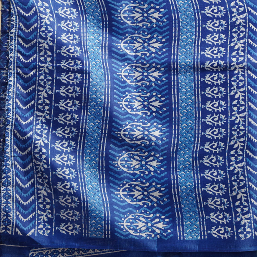 Indigo Cotton Blend Printed Saree - Image 3