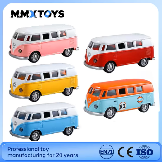 Small Die Cast Bus - Image 3