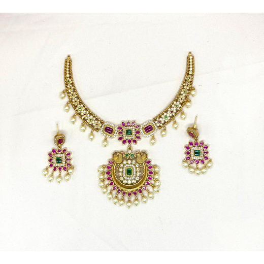 Matte finishing Flower Designed Kanti