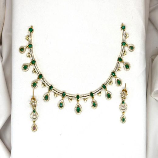 Matte finishing with Green stone's Short Necklace