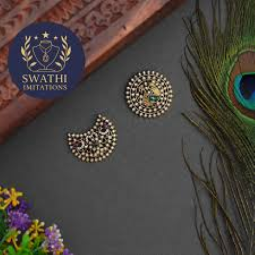 Mehndi Finishing Suryudu And Chandrudu Locket - Image 4