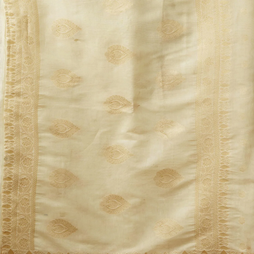 Off White Silk Woven Banarasi Saree - Image 3