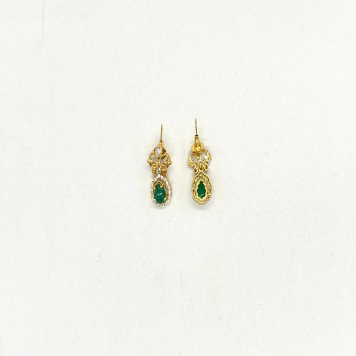 Matte finishing American Diamond with Green Stone Short Necklace - Image 3