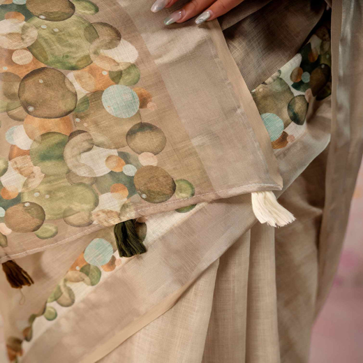 Beige Linen Printed Zari Border Saree - Image 3