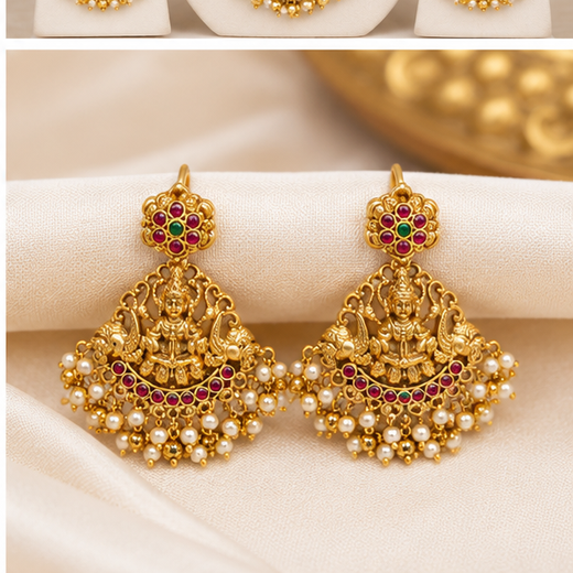 Matte finishing lord Lakshmi pendent with small stones long Haram - Image 4