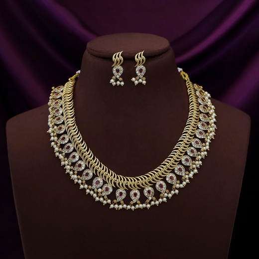Matte finishing pink stones with white pearls Jalebi Short Necklace - Image 3