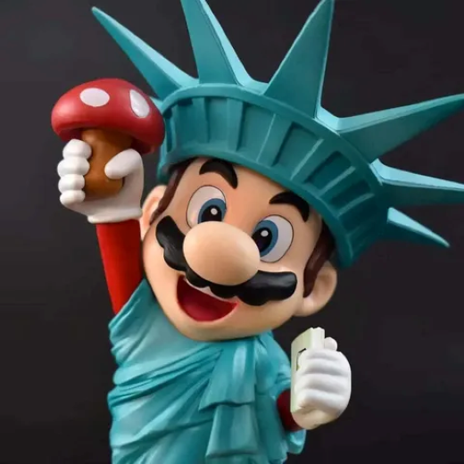 American mario figurine - Image 3