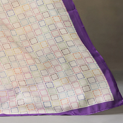 Off White Linen Printed Saree - Image 3