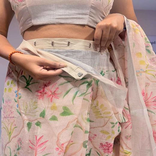 Ready To Wear Cream Linen Woven Border Printed Saree - Image 2