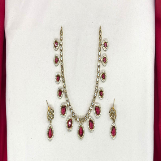 Mehndi finishing Red-Stones Short Necklace