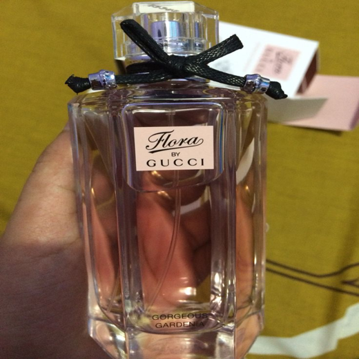 Flora by Gucci Gorgeous Gardenia Eau de Parfum - Image 3
