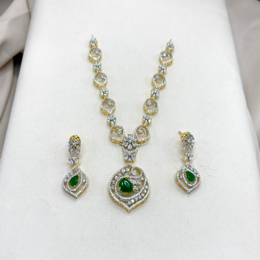 Gj Polish Short Necklace