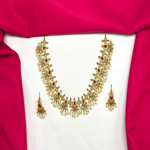 Matte finishing multi colours stones with pearls short Necklace