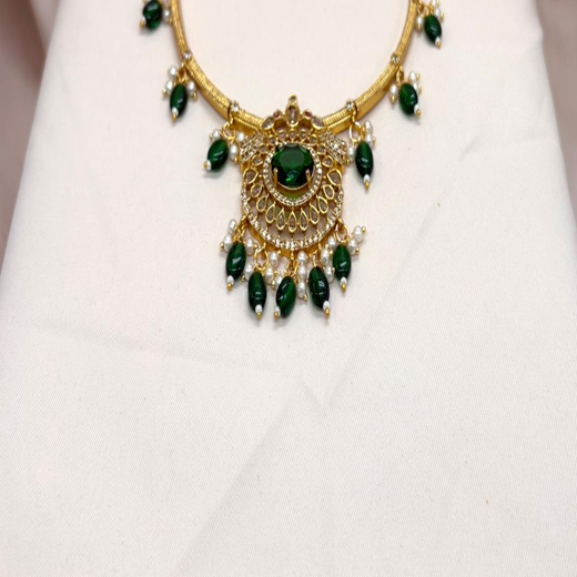 Matte Kanti Short Necklace - Image 2