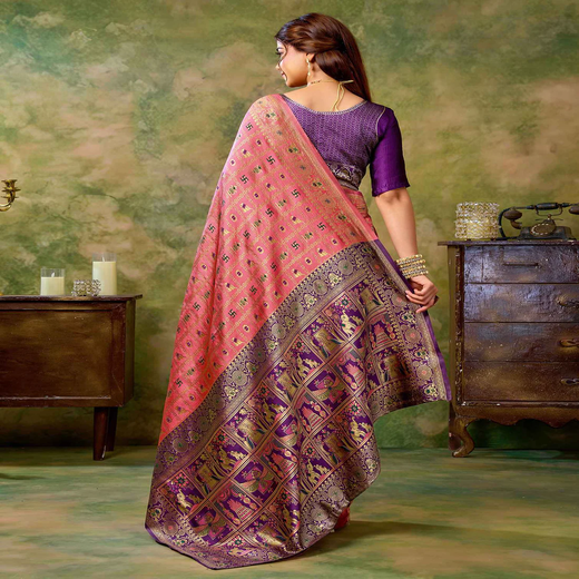 Rose Pink Silk Woven Patola Saree - Image 4