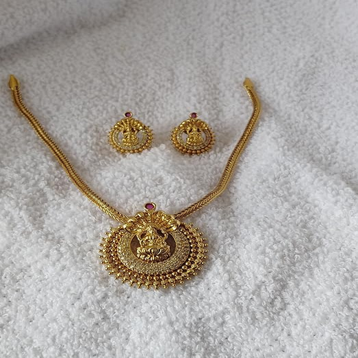 Gold Short Necklace - Image 3