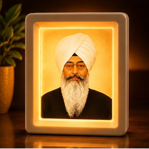 Radha Swami Baba Ji LED 2 Pin Night Lamp (Size: 10*8 Cm)