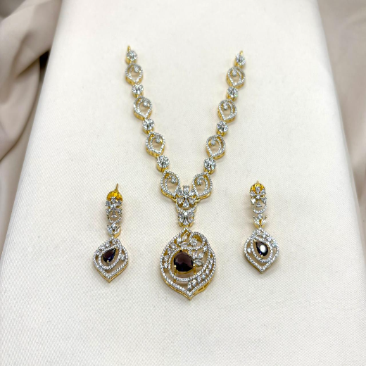 Gj Polish Short Necklace