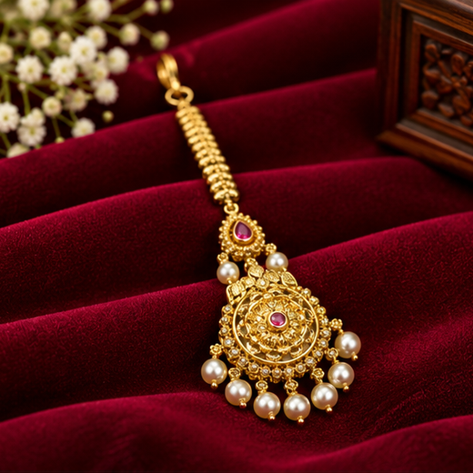 Matte Finishing Flower Design With Pink Stone Maang Tikka