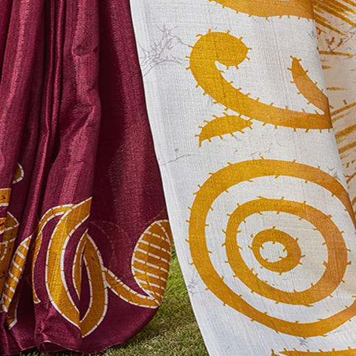 Off White Cotton Blend Printed Saree - Image 3