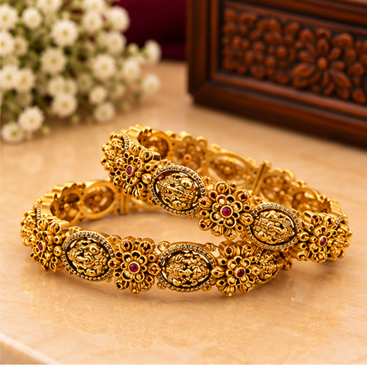 Nakshi Finishing With Lord Lakshmi Bangle - Image 2