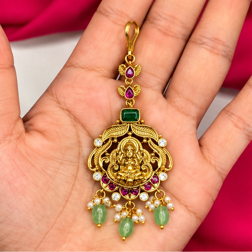 Jadau Kundan Finishing Floral Design Maang Tikka