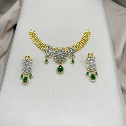 Gj Polish Short Necklace
